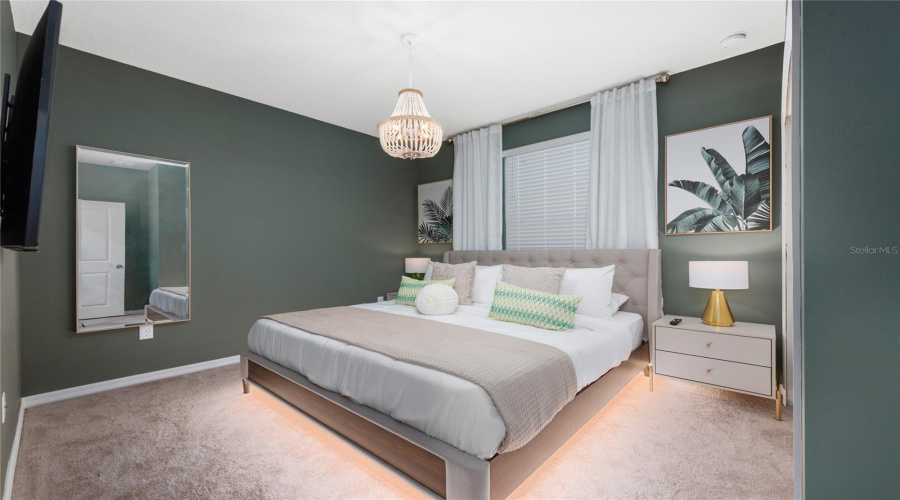 DAVENPORT, Florida 33897, 5 Bedrooms Bedrooms, ,4 BathroomsBathrooms,Residential,For Sale,LANA,0,MFRO6397142