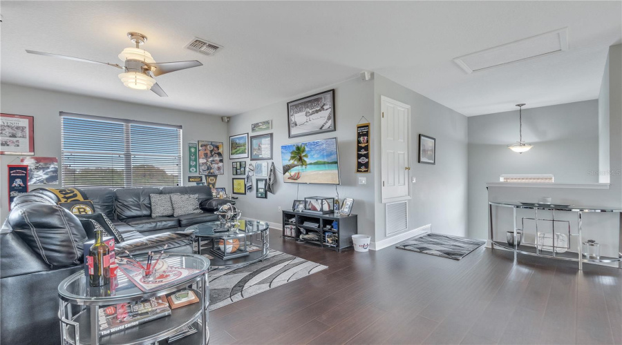 KISSIMMEE, Florida 34746, 4 Bedrooms Bedrooms, ,3 BathroomsBathrooms,Residential,For Sale,EAGLE ISLE,0,MFRO6393887