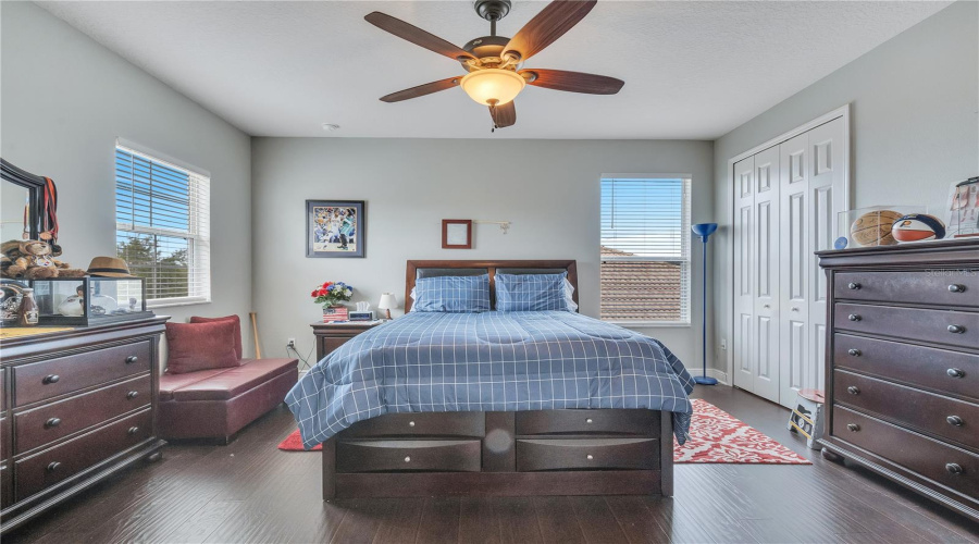 KISSIMMEE, Florida 34746, 4 Bedrooms Bedrooms, ,3 BathroomsBathrooms,Residential,For Sale,EAGLE ISLE,0,MFRO6393887