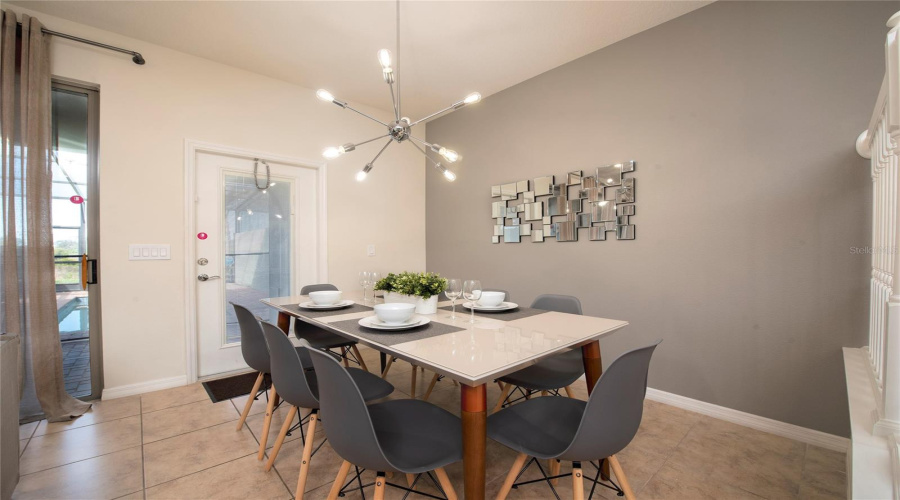 DAVENPORT, Florida 33837, 5 Bedrooms Bedrooms, ,4 BathroomsBathrooms,Residential,For Sale,TERRASONESTA,0,MFRO6397123