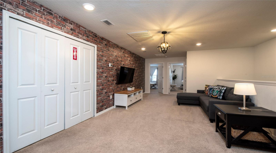 DAVENPORT, Florida 33837, 5 Bedrooms Bedrooms, ,4 BathroomsBathrooms,Residential,For Sale,TERRASONESTA,0,MFRO6397123