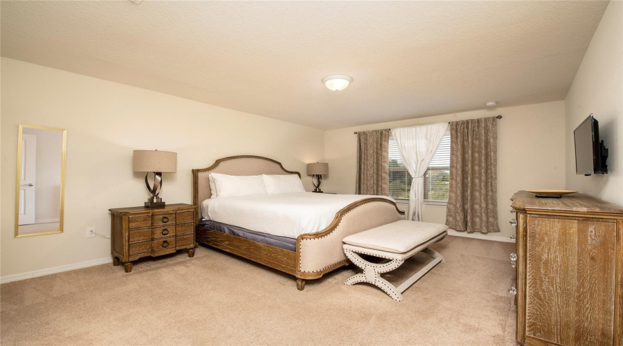 DAVENPORT, Florida 33837, 5 Bedrooms Bedrooms, ,4 BathroomsBathrooms,Residential,For Sale,TERRASONESTA,0,MFRO6397123