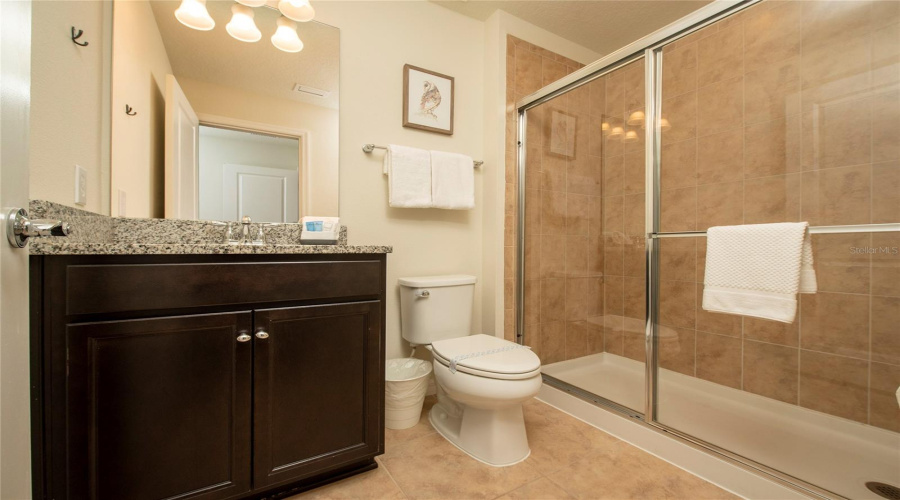 DAVENPORT, Florida 33837, 5 Bedrooms Bedrooms, ,4 BathroomsBathrooms,Residential,For Sale,TERRASONESTA,0,MFRO6397123