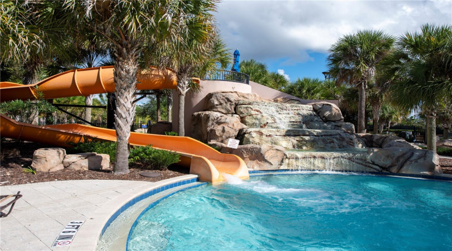 DAVENPORT, Florida 33837, 5 Bedrooms Bedrooms, ,4 BathroomsBathrooms,Residential,For Sale,TERRASONESTA,0,MFRO6397123