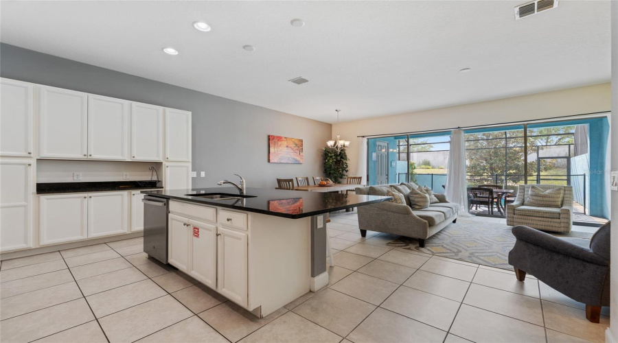 DAVENPORT, Florida 33896, 4 Bedrooms Bedrooms, ,3 BathroomsBathrooms,Residential,For Sale,CAPTIVA,0,MFRO6396814