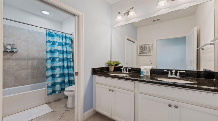 DAVENPORT, Florida 33896, 4 Bedrooms Bedrooms, ,3 BathroomsBathrooms,Residential,For Sale,CAPTIVA,0,MFRO6396814