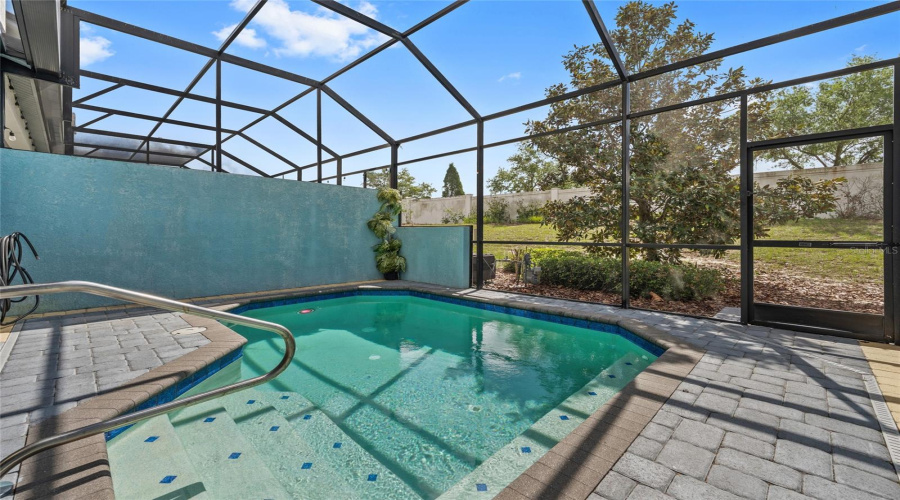 DAVENPORT, Florida 33896, 4 Bedrooms Bedrooms, ,3 BathroomsBathrooms,Residential,For Sale,CAPTIVA,0,MFRO6396814