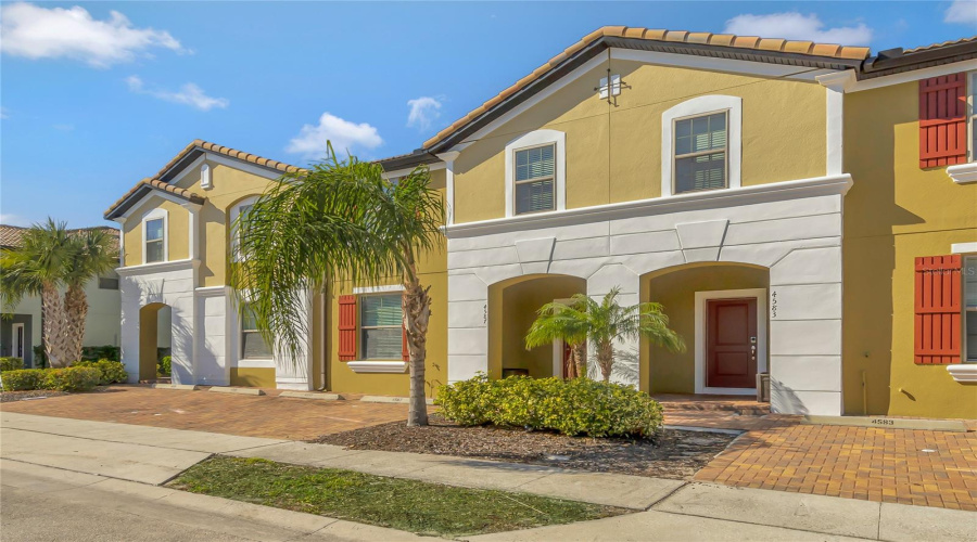 DAVENPORT, Florida 33837, 5 Bedrooms Bedrooms, ,4 BathroomsBathrooms,Residential,For Sale,TERRASONESTA,0,MFRO6275320
