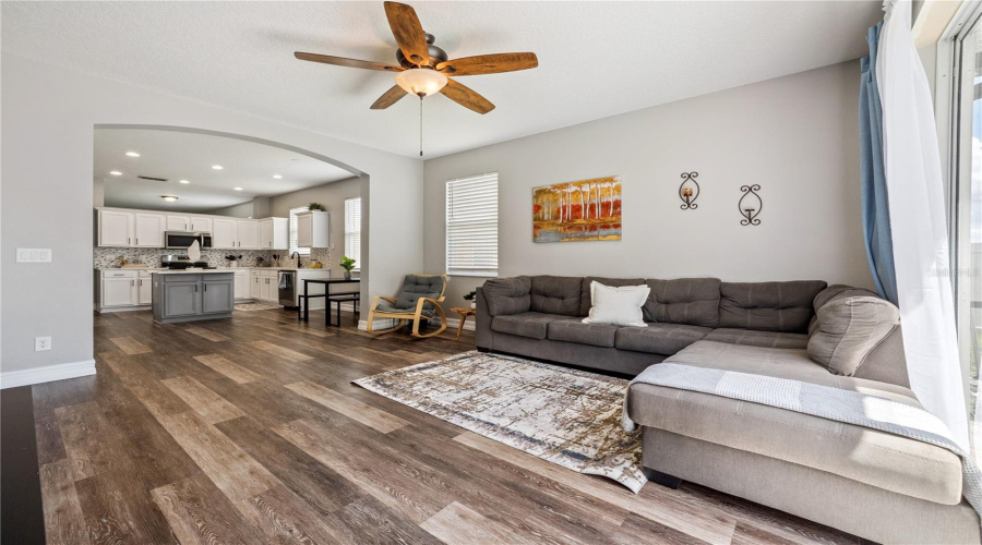 KISSIMMEE, Florida 34746, 4 Bedrooms Bedrooms, ,2 BathroomsBathrooms,Residential,For Sale,EAGLE CREEK,0,MFRO6397053