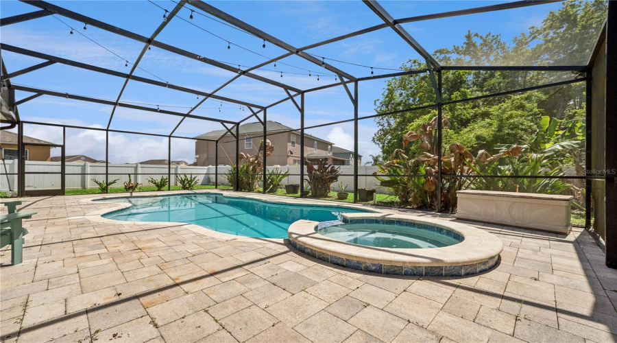 KISSIMMEE, Florida 34746, 4 Bedrooms Bedrooms, ,2 BathroomsBathrooms,Residential,For Sale,EAGLE CREEK,0,MFRO6397053