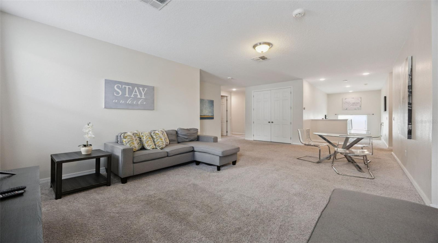 KISSIMMEE, Florida 34747, 9 Bedrooms Bedrooms, ,6 BathroomsBathrooms,Residential,For Sale,SUNSHINE RIDGE,0,MFRO6396158