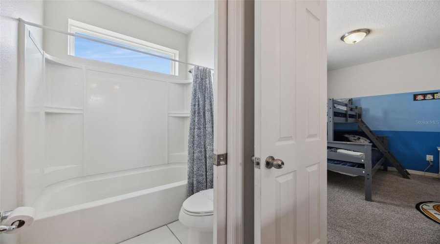 KISSIMMEE, Florida 34747, 9 Bedrooms Bedrooms, ,6 BathroomsBathrooms,Residential,For Sale,SUNSHINE RIDGE,0,MFRO6396158