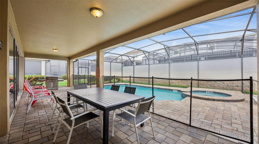 KISSIMMEE, Florida 34747, 9 Bedrooms Bedrooms, ,6 BathroomsBathrooms,Residential,For Sale,SUNSHINE RIDGE,0,MFRO6396158