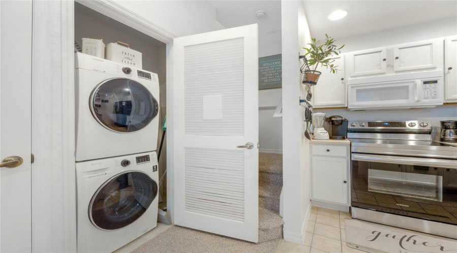 KISSIMMEE, Florida 34746, 3 Bedrooms Bedrooms, ,2 BathroomsBathrooms,Residential,For Sale,LODI,0,MFRO6379110