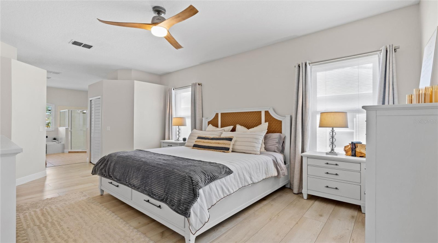 DAVENPORT, Florida 33897, 4 Bedrooms Bedrooms, ,3 BathroomsBathrooms,Residential,For Sale,HAMPTON,0,MFRO6396136