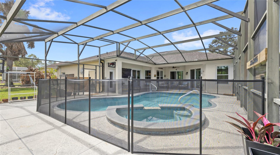 DAVENPORT, Florida 33897, 4 Bedrooms Bedrooms, ,3 BathroomsBathrooms,Residential,For Sale,HAMPTON,0,MFRO6396136