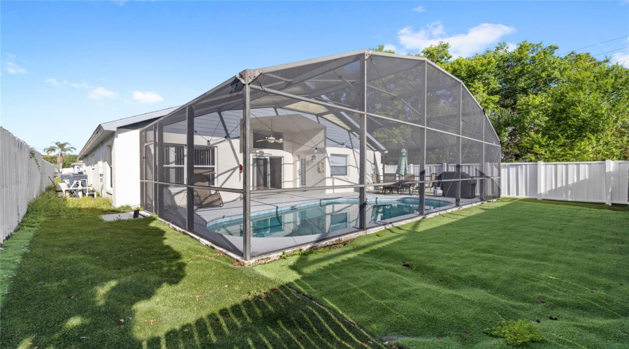 KISSIMMEE, Florida 34746, 4 Bedrooms Bedrooms, ,3 BathroomsBathrooms,Residential,For Sale,SENECA POINT,0,MFRO6395805