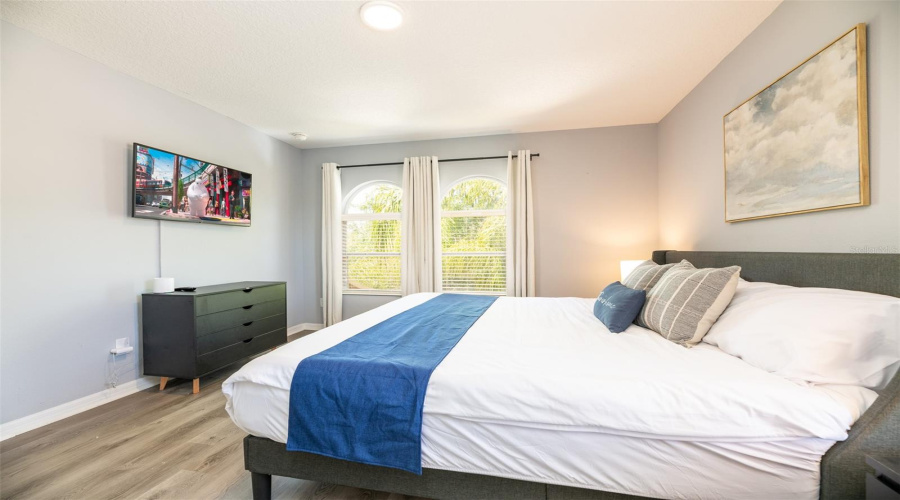 KISSIMMEE, Florida 34746, 6 Bedrooms Bedrooms, ,5 BathroomsBathrooms,Residential,For Sale,LAS FUENTES,0,MFRO6397248