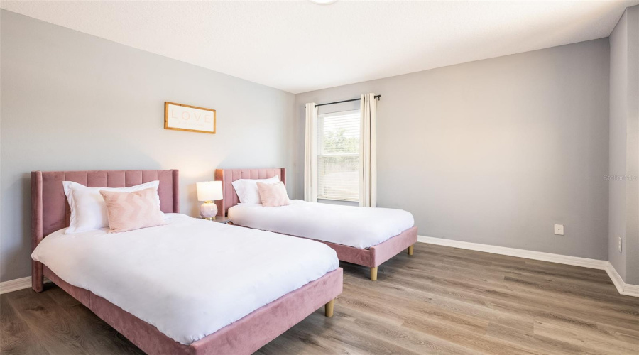 KISSIMMEE, Florida 34746, 6 Bedrooms Bedrooms, ,5 BathroomsBathrooms,Residential,For Sale,LAS FUENTES,0,MFRO6397248