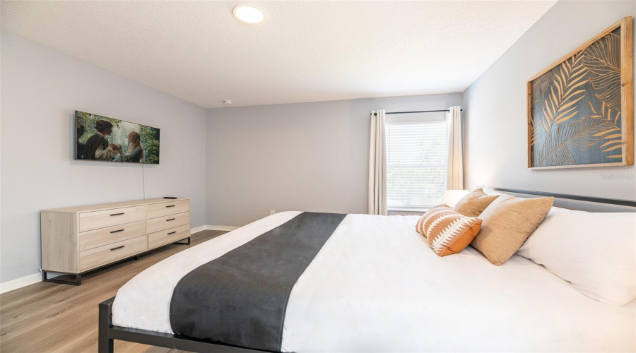 KISSIMMEE, Florida 34746, 6 Bedrooms Bedrooms, ,5 BathroomsBathrooms,Residential,For Sale,LAS FUENTES,0,MFRO6397248