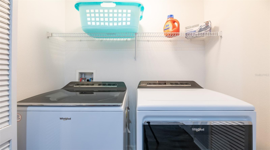 KISSIMMEE, Florida 34746, 6 Bedrooms Bedrooms, ,5 BathroomsBathrooms,Residential,For Sale,LAS FUENTES,0,MFRO6397248