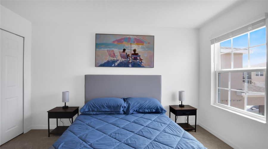 DAVENPORT, Florida 33837, 4 Bedrooms Bedrooms, ,2 BathroomsBathrooms,Residential,For Sale,SWAN SWIM,0,MFRTB8494970