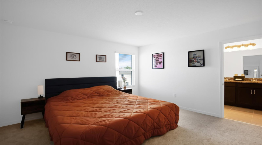 DAVENPORT, Florida 33837, 4 Bedrooms Bedrooms, ,2 BathroomsBathrooms,Residential,For Sale,SWAN SWIM,0,MFRTB8494970