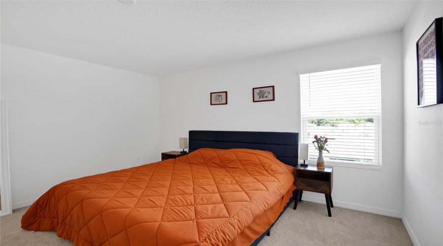 DAVENPORT, Florida 33837, 4 Bedrooms Bedrooms, ,2 BathroomsBathrooms,Residential,For Sale,SWAN SWIM,0,MFRTB8494970