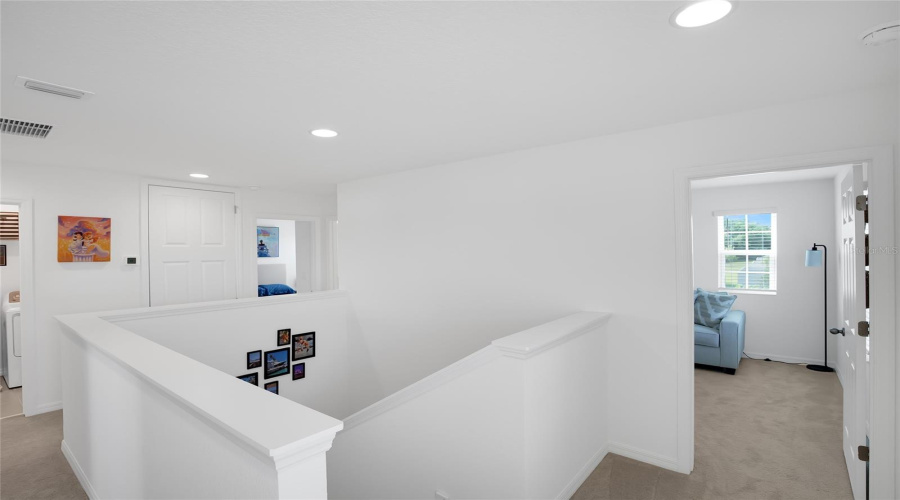 DAVENPORT, Florida 33837, 4 Bedrooms Bedrooms, ,2 BathroomsBathrooms,Residential,For Sale,SWAN SWIM,0,MFRTB8494970