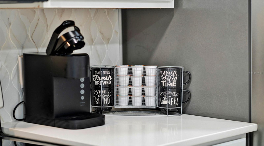 DAVENPORT, Florida 33896, 3 Bedrooms Bedrooms, ,3 BathroomsBathrooms,Residential,For Sale,RIDGEMONT,0,MFRO6396836