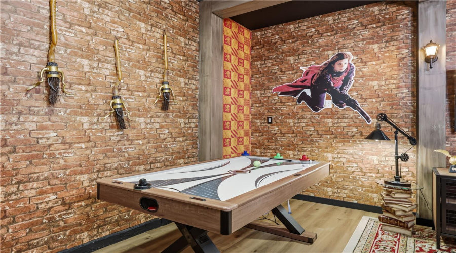 DAVENPORT, Florida 33896, 8 Bedrooms Bedrooms, ,5 BathroomsBathrooms,Residential,For Sale,OCEAN COURSE,0,MFRS5147137