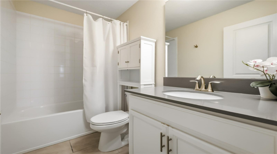 DAVENPORT, Florida 33896, 8 Bedrooms Bedrooms, ,5 BathroomsBathrooms,Residential,For Sale,OCEAN COURSE,0,MFRS5147137