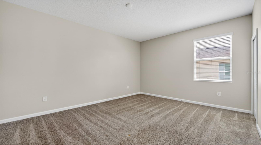 DAVENPORT, Florida 33896, 3 Bedrooms Bedrooms, ,2 BathroomsBathrooms,Residential,For Sale,DROP,0,MFRS5147338