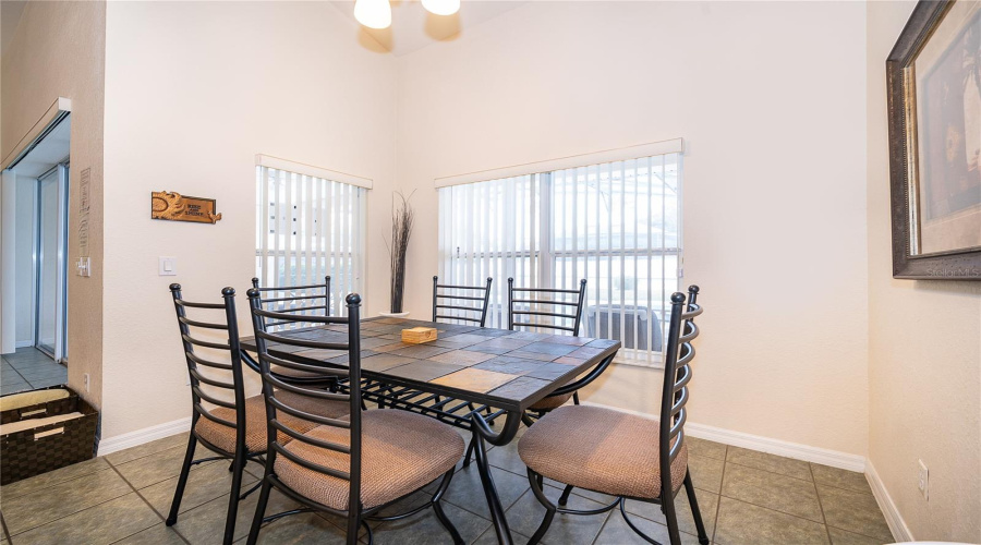 DAVENPORT, Florida 33896, 4 Bedrooms Bedrooms, ,3 BathroomsBathrooms,Residential,For Sale,BURFORD,0,MFRS5146858