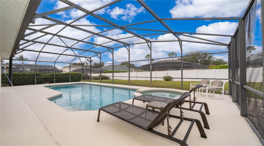 DAVENPORT, Florida 33896, 4 Bedrooms Bedrooms, ,3 BathroomsBathrooms,Residential,For Sale,BURFORD,0,MFRS5146858