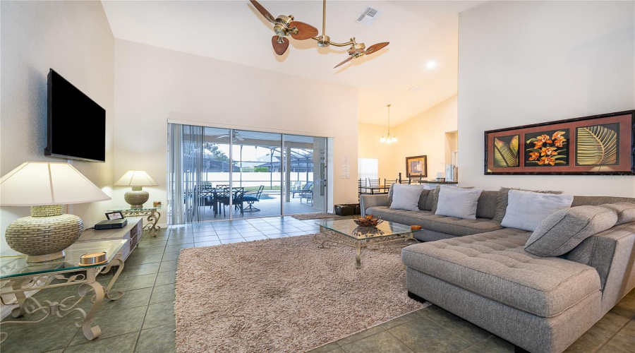 DAVENPORT, Florida 33896, 4 Bedrooms Bedrooms, ,3 BathroomsBathrooms,Residential,For Sale,BURFORD,0,MFRS5146858