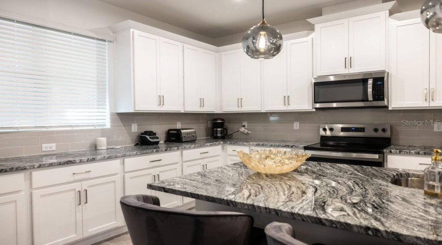 KISSIMMEE, Florida 34747, 4 Bedrooms Bedrooms, ,4 BathroomsBathrooms,Residential,For Sale,ZABALLINA,0,MFRO6396992