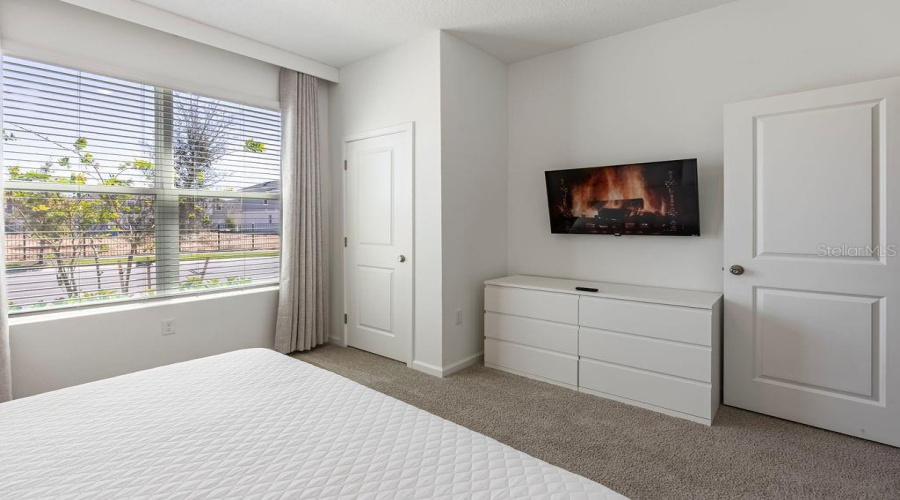 KISSIMMEE, Florida 34747, 4 Bedrooms Bedrooms, ,4 BathroomsBathrooms,Residential,For Sale,ZABALLINA,0,MFRO6396992