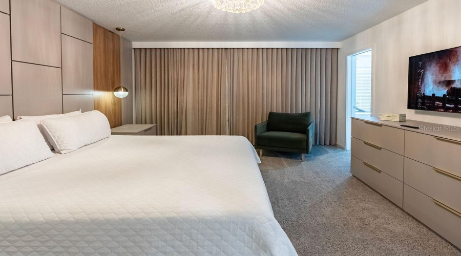 KISSIMMEE, Florida 34747, 4 Bedrooms Bedrooms, ,4 BathroomsBathrooms,Residential,For Sale,ZABALLINA,0,MFRO6396992