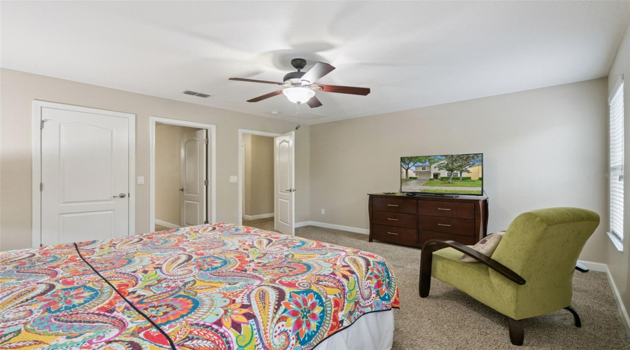 KISSIMMEE, Florida 34747, 6 Bedrooms Bedrooms, ,5 BathroomsBathrooms,Residential,For Sale,CUBAN PALM,0,MFRS5147422