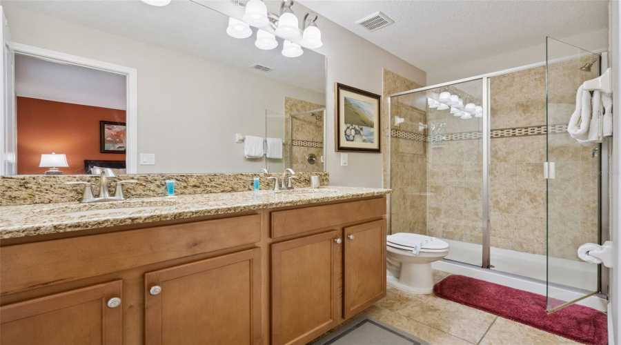 KISSIMMEE, Florida 34747, 6 Bedrooms Bedrooms, ,5 BathroomsBathrooms,Residential,For Sale,CUBAN PALM,0,MFRS5147422