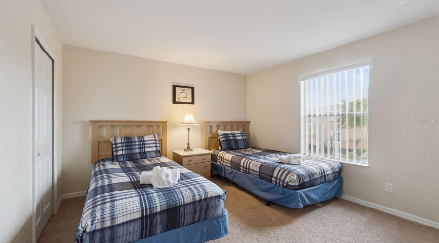 KISSIMMEE, Florida 34746, 4 Bedrooms Bedrooms, ,3 BathroomsBathrooms,Residential,For Sale,DELOREAN,0,MFRS5147430