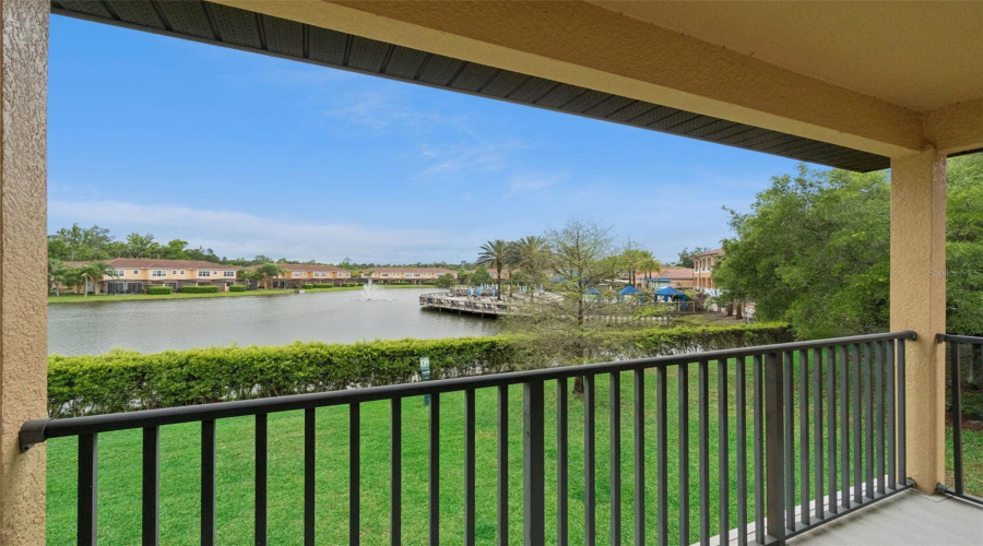 KISSIMMEE, Florida 34746, 4 Bedrooms Bedrooms, ,3 BathroomsBathrooms,Residential,For Sale,DELOREAN,0,MFRS5147430