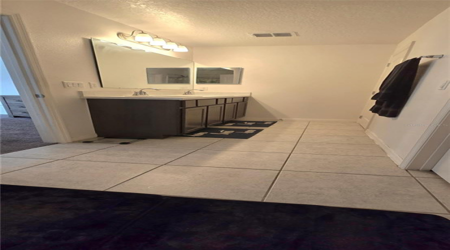 DAVENPORT, Florida 33837, 5 Bedrooms Bedrooms, ,3 BathroomsBathrooms,Residential,For Sale,TAFT,0,MFRO6306563