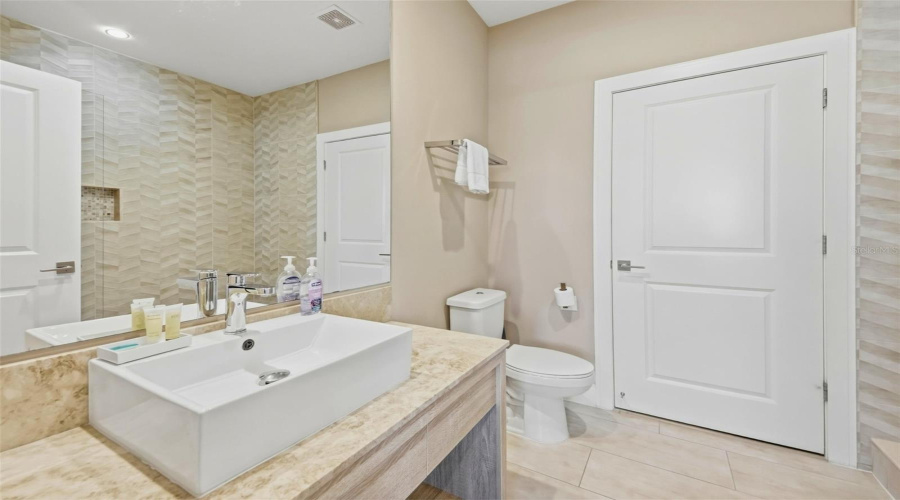 KISSIMMEE, Florida 34747, 3 Bedrooms Bedrooms, ,3 BathroomsBathrooms,Residential,For Sale,BROOKLYN,0,MFRO6397425