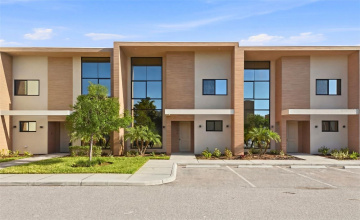 KISSIMMEE, Florida 34747, 3 Bedrooms Bedrooms, ,3 BathroomsBathrooms,Residential,For Sale,BROOKLYN,0,MFRO6397425