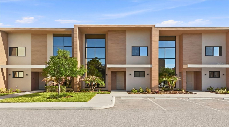 KISSIMMEE, Florida 34747, 3 Bedrooms Bedrooms, ,3 BathroomsBathrooms,Residential,For Sale,BROOKLYN,0,MFRO6397425