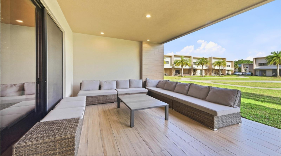 KISSIMMEE, Florida 34747, 3 Bedrooms Bedrooms, ,3 BathroomsBathrooms,Residential,For Sale,BROOKLYN,0,MFRO6397425