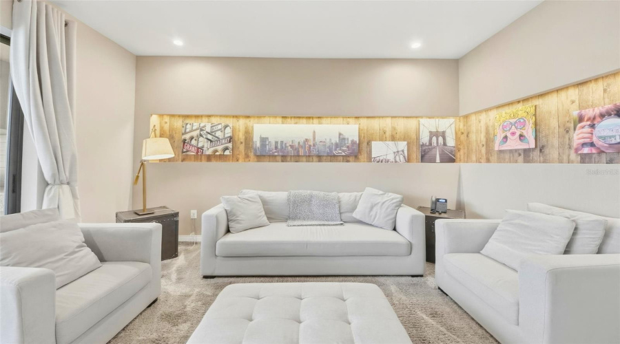 KISSIMMEE, Florida 34747, 3 Bedrooms Bedrooms, ,3 BathroomsBathrooms,Residential,For Sale,BROOKLYN,0,MFRO6397425