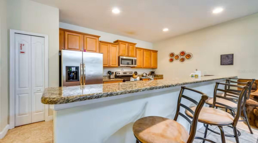 KISSIMMEE, Florida 34747, 4 Bedrooms Bedrooms, ,3 BathroomsBathrooms,Residential,For Sale,CALIFORNIA PALM,0,MFRO6397345